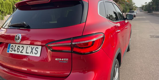 MG EHS PHEV SUV