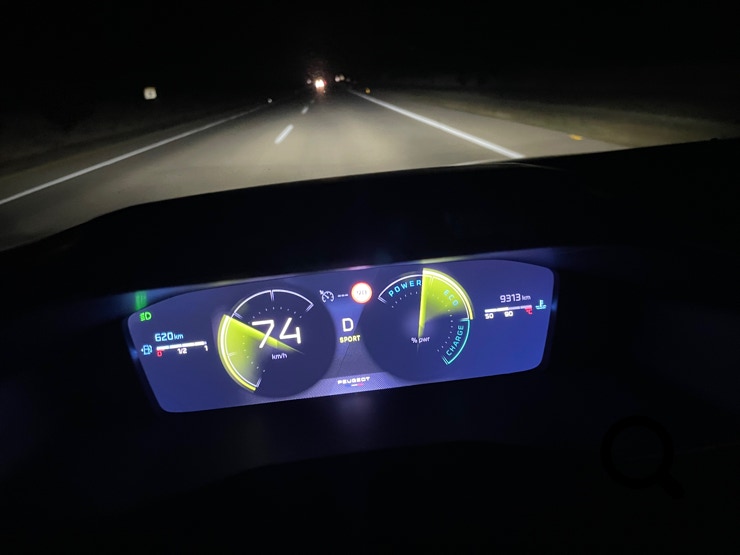 NP-NEARLYPERFECT-PEUGEOT-208HYBRID-TESTING-NPPROFILUPE