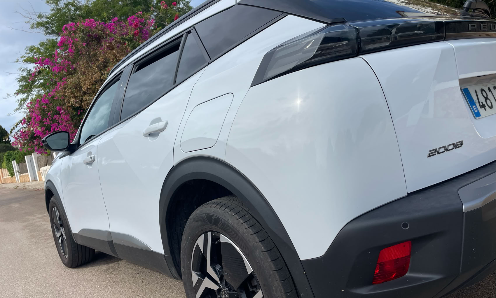 NP-NEARLYPERFECT-TESTING-PEUGEOT2008-NPPROFILUPE