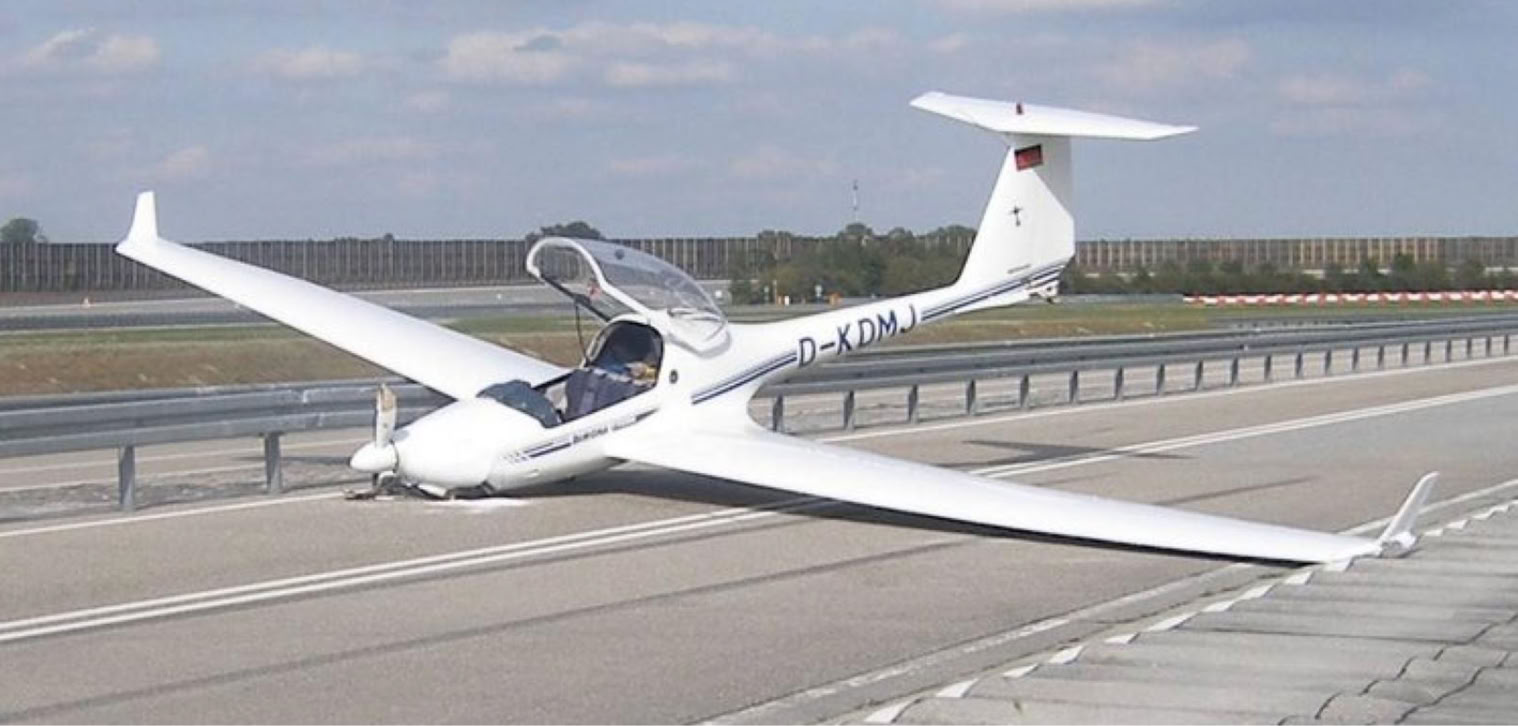 BRUCHLANDUNG_MOTORSEGLER_NP