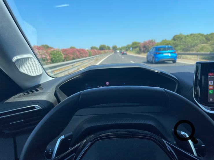 NP-NEARLYPERFECT-PEUGEOT-208HYBRID-TESTING-NPPROFILUPE