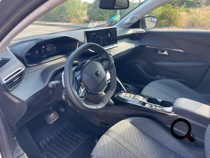 NP-NEARLYPERFECT-PEUGEOT-208HYBRID-TESTING-NPPROFILUPE