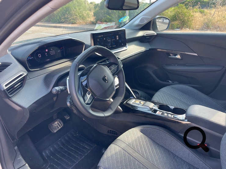 NP-NEARLYPERFECT-PEUGEOT-208HYBRID-TESTING-NPPROFILUPE